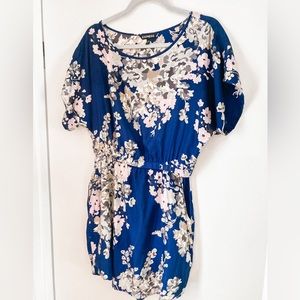 Express Navy Blue Floral Mini Dress, size Small